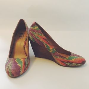 Mix No. 6 Aztec southwest print wedge heels